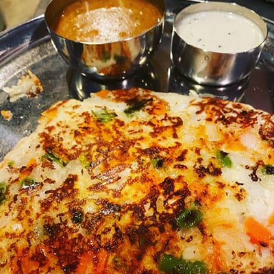 ベジ　ウタパン